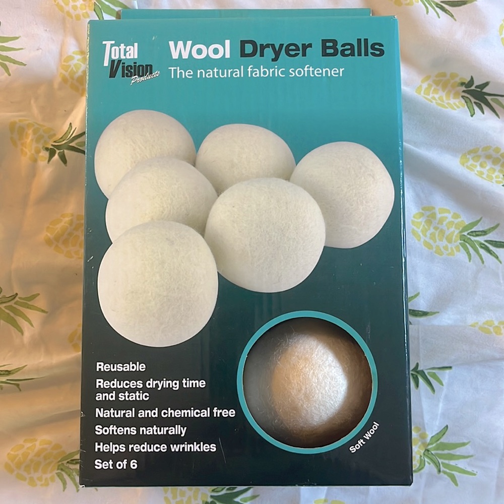 NWOT Wool Dryer Balls